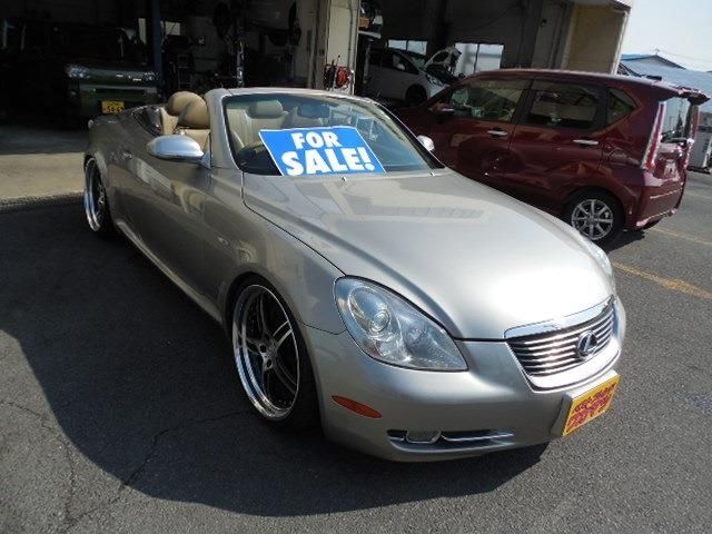 LEXUS SC430