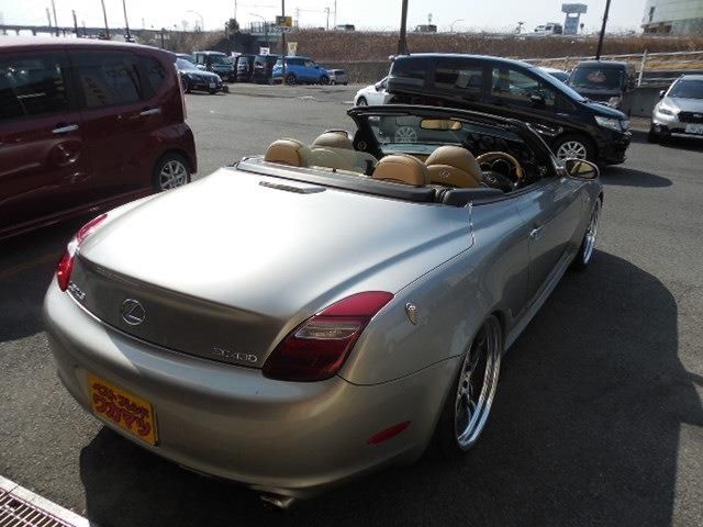 LEXUS SC430