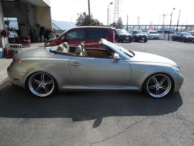 LEXUS SC430