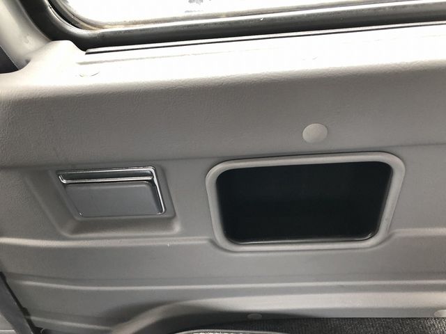 LANDCRUISER van