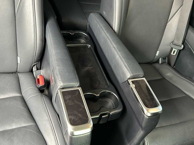 ALPHARD hybrid 4WD