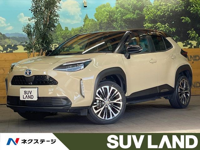 YARIS CROSS HYBRID