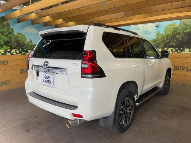 LANDCRUISER PRADO