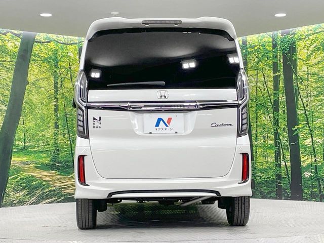 N BOX CUSTOM 4WD