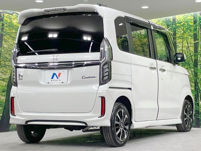 N BOX CUSTOM 4WD