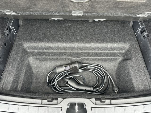 VOLVO EX40