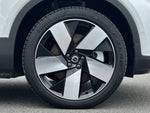 VOLVO EX40