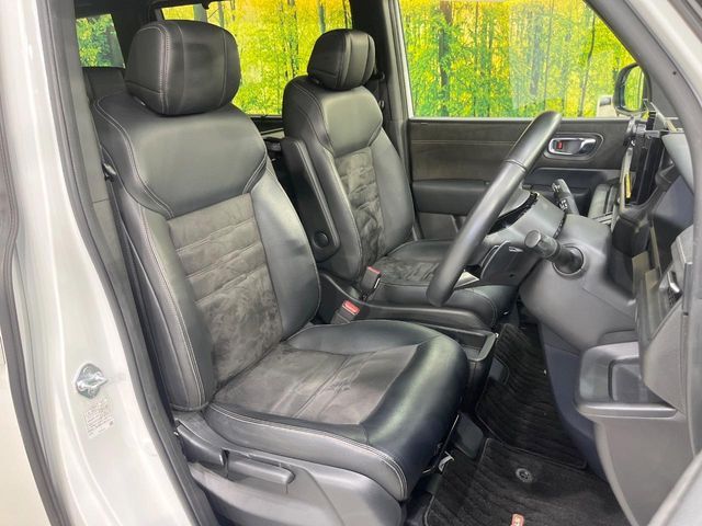 STEPWAGON e:HEV SPADA