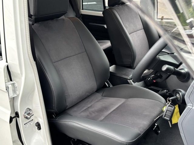 LANDCRUISER 70