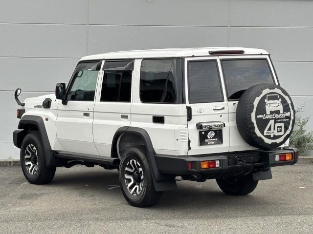 LANDCRUISER 70