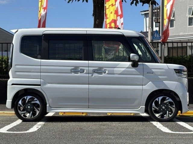Spacia custom