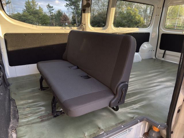 NV350 CARAVAN 4WD