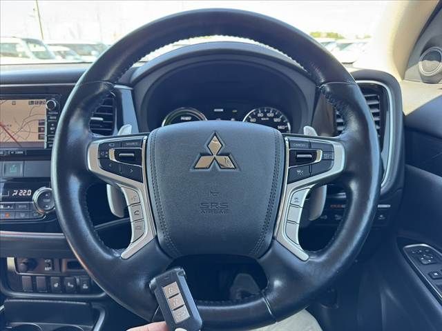 OUTLANDER PHEV