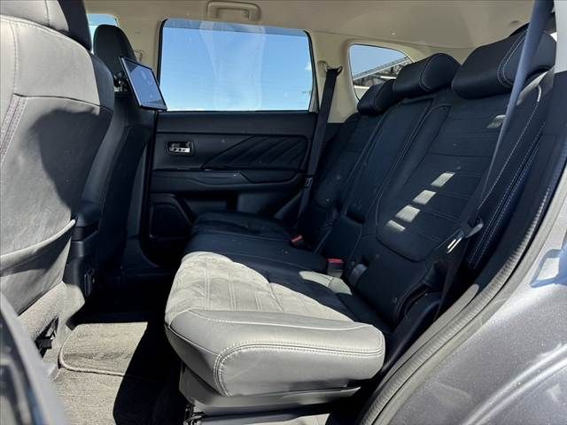 OUTLANDER PHEV