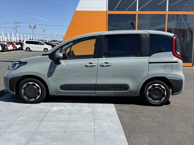 SIENTA HYBRID
