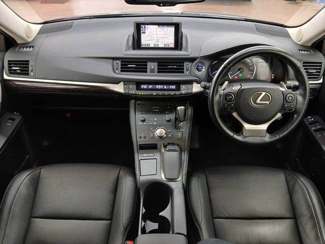 LEXUS CT200h
