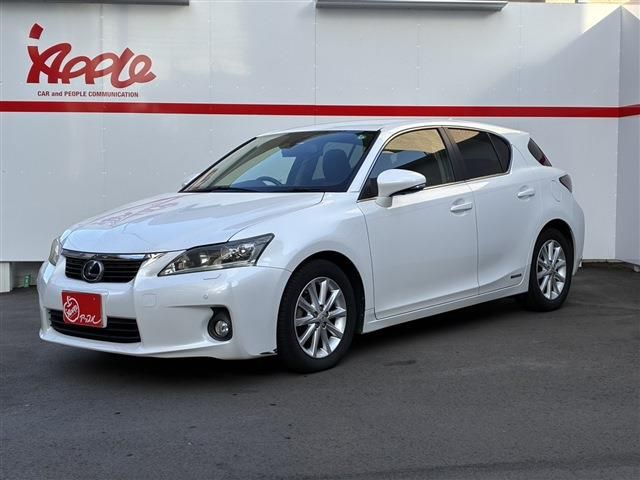 LEXUS CT200h