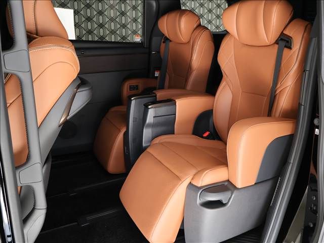 VELLFIRE  HYBRID