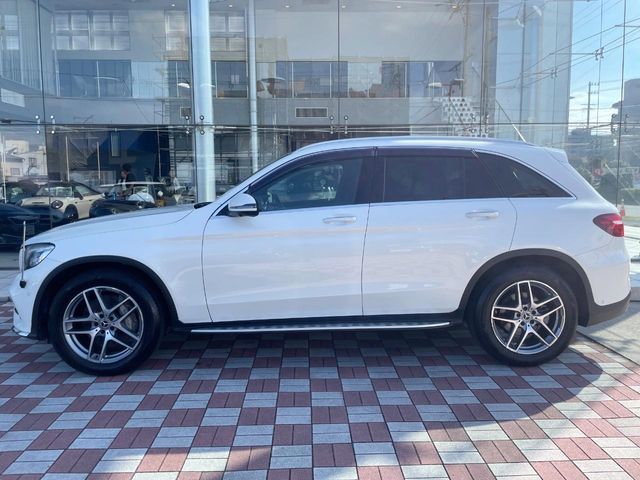 MERCEDES BENZ GLC class
