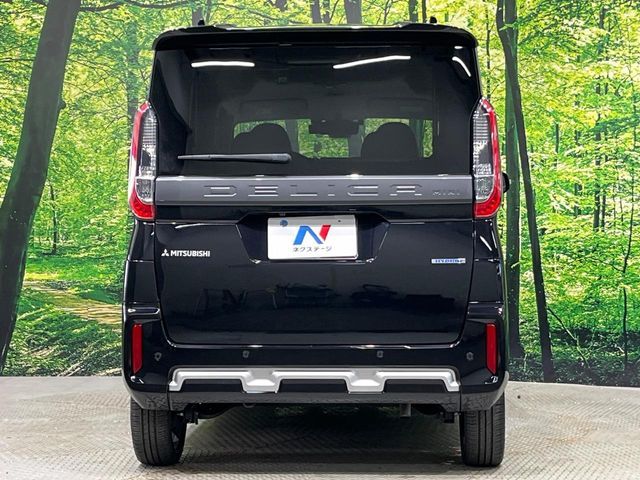 DELICA MINI
