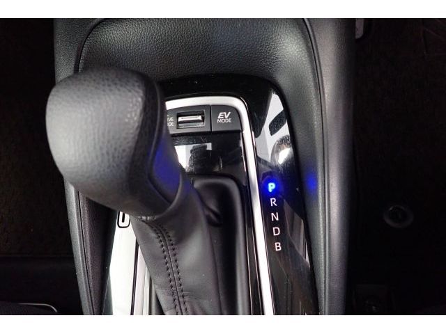 COROLLA TOURING HYBRID 4WD
