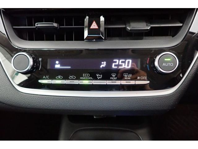 COROLLA TOURING HYBRID 4WD
