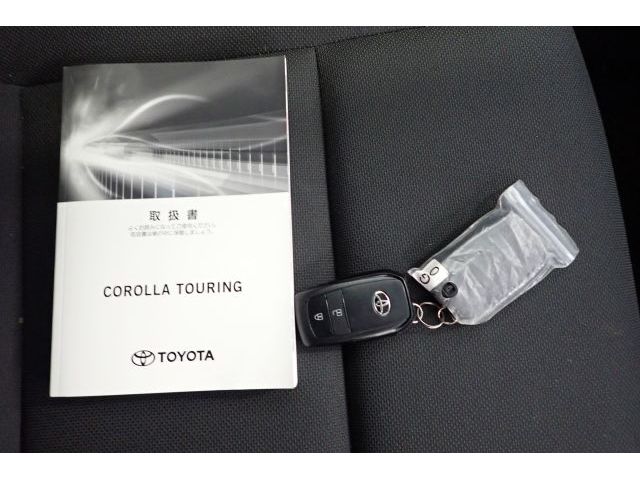 COROLLA TOURING HYBRID 4WD