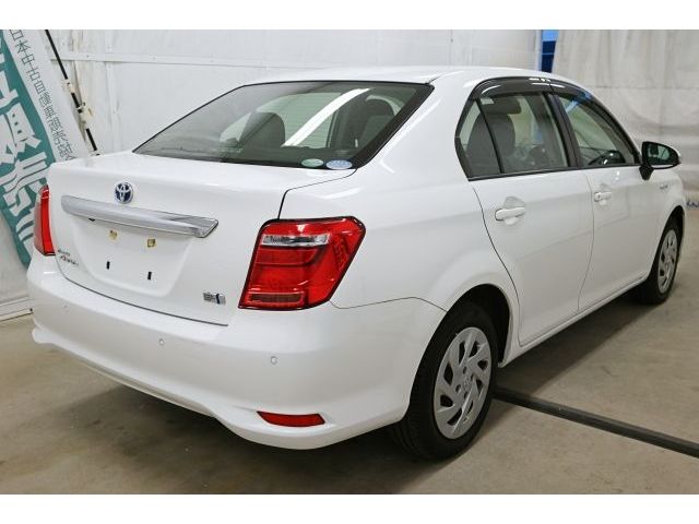 COROLLA AXIO HYBRID