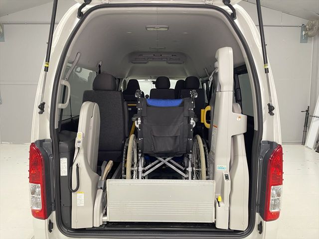 HIACE van 2WD