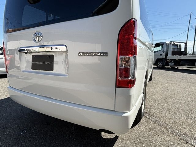 HIACE wagon 4WD
