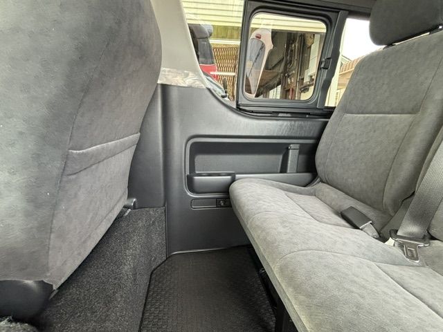 HIACE wagon 4WD