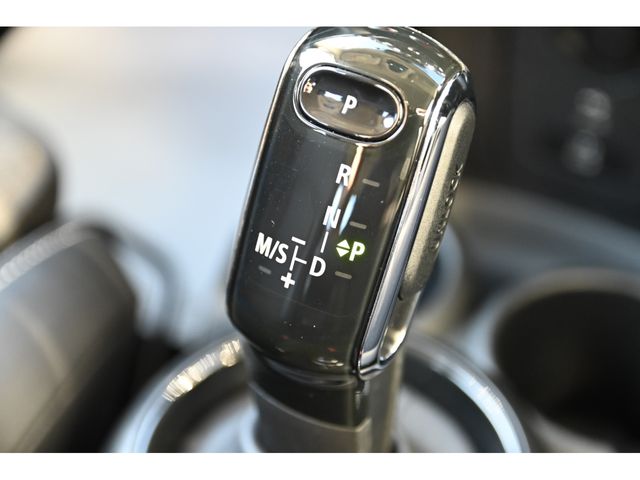 MINI COOPER D 5DOOR