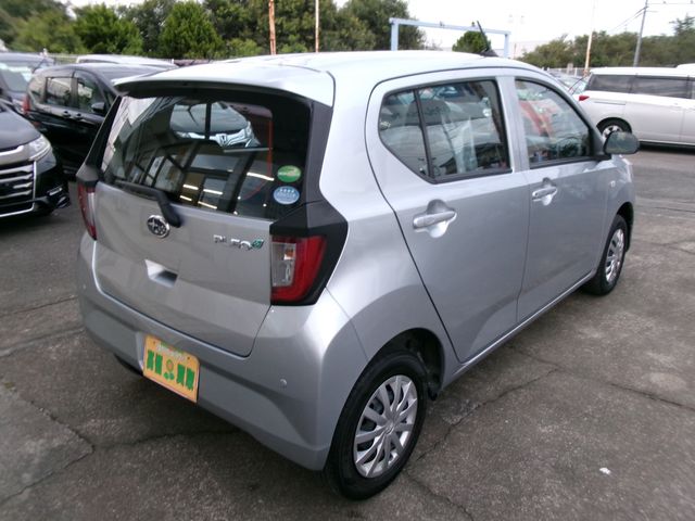 PLEO PLUS 4WD