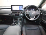 CROWN sedan