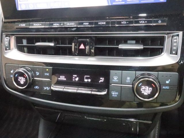 CROWN sedan