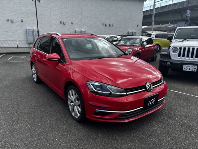 VOLKSWAGEN GOLF VARIANT