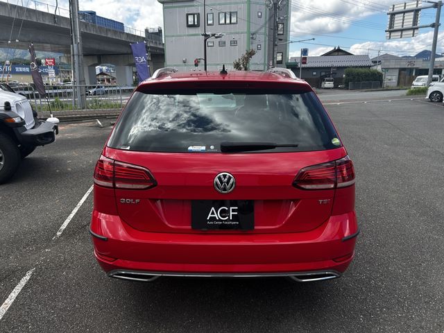 VOLKSWAGEN GOLF VARIANT