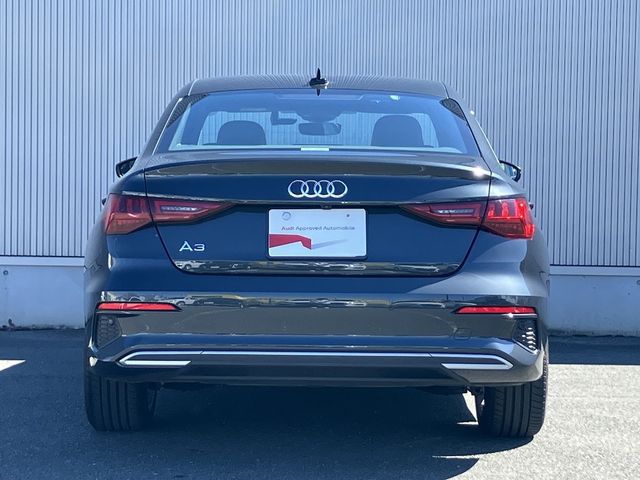 AUDI A3 Sedan
