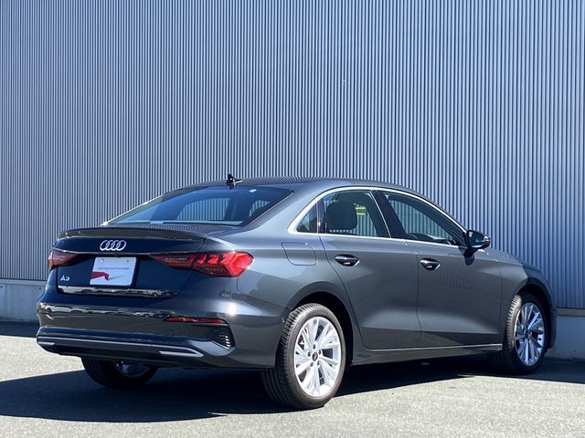 AUDI A3 Sedan
