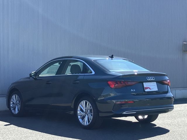 AUDI A3 Sedan