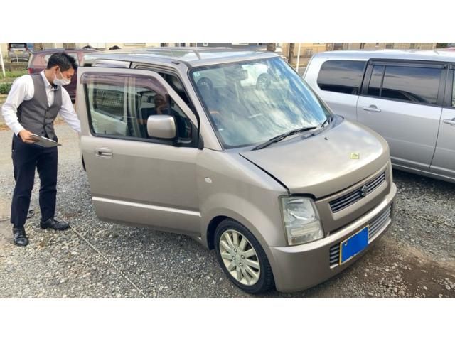 WAGON R