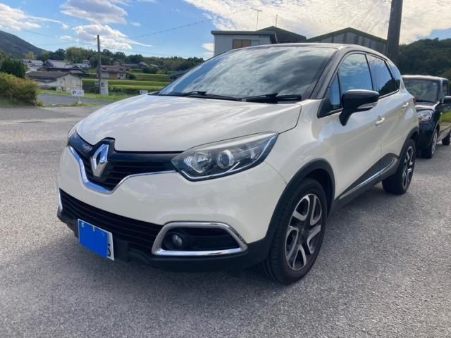 RENAULT CAPTUR