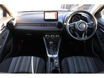 MAZDA2