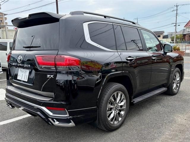 LANDCRUISER wagon