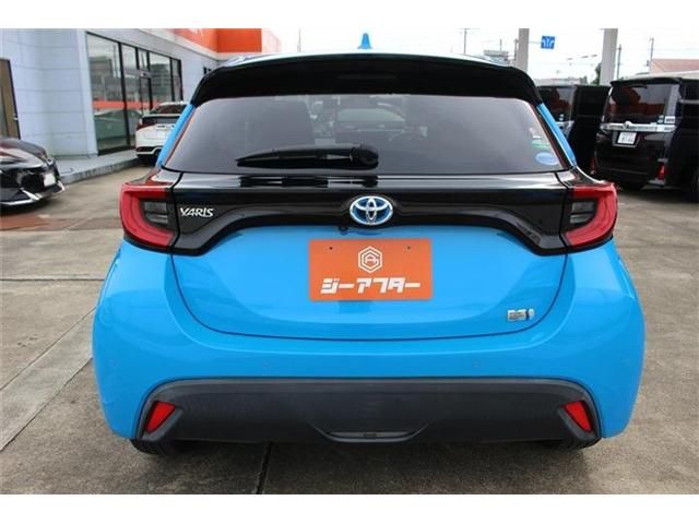 YARIS HYBRID