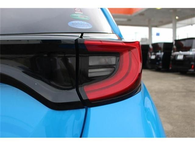 YARIS HYBRID