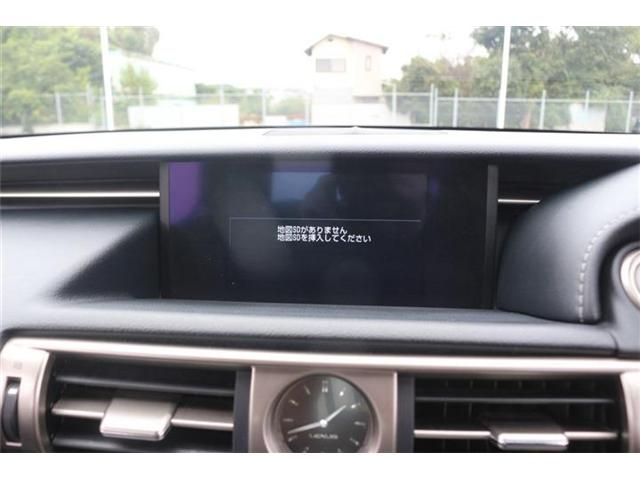 LEXUS IS200t