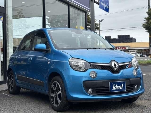 RENAULT TWINGO