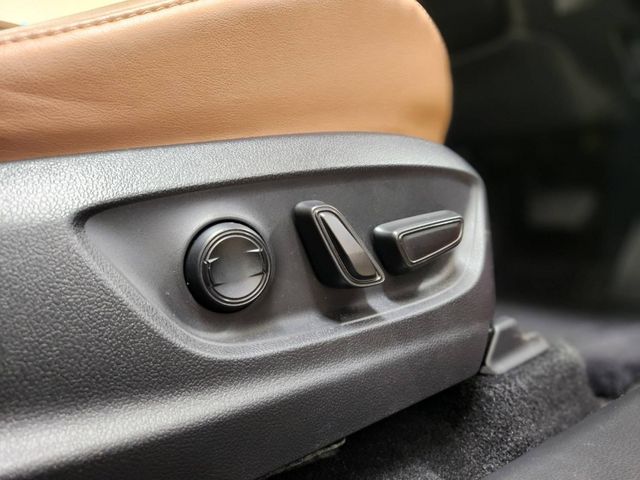 CROWN SPORT