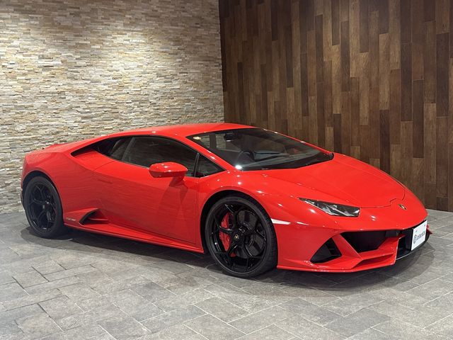 LAMBORGHINI HURACAN